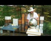Weller Bee Supply&#39;s Black Fork Bee Club