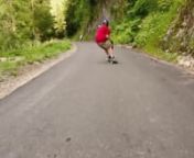 Un run épique sur une de nos magnifique routes suisses avec les potos Mathieu et Perry !!!nMerci Artiom pour le suivi caméra !!nEnjoy :)nnMusic: Chuck Berry - You Never Can Tell