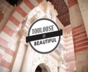 Toulouse is beautiful revient et vous invite à découvrir l&#39;Opéra du Capitole, l&#39;un des plus réputés de France et l&#39;une des grandes scènes internationales de l&#39;art lyrique.nnVenez découvrir ce lieu emblématique de Toulouse, qui siège depuis trois siècles dans les murs de l’Hôtel de Ville et a vécu bien des changements au cours de cette période.nnPour vous accompagner dans cette visite, Scarecrow s&#39;empare des lieux, déambulant dans des zones inaccessibles au public, s&#39;emparant de l