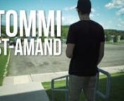 Cette vidéo mettant en scène Tommi St-Amand présente un jeune homme d’Amqui passionné de défis, de cascades et de sensations fortes. Pratiquant le patin à roues alignées depuis plusieurs années, il démontre un savoir-faire incroyable. Voyez ses meilleurs coups, ses essais, de même que ses ratés.