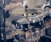 Bonez MC &amp; RAF Camora - Palmen aus Plastik on Drums. Direkt im Studio mitgefilmt.nWenn Euch das Video gefällt, dürft Ihr es gerne teilen und euren Mitmenschen zeigen.nWenn Ihr mehr Drum Cover sehen wollt und Euch gefällt, was ich mache, drückt einfach
