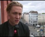 Matthias Schweighöfer in den RTL2 news zu seinem neuen Lied