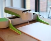 A foldable plotter that can hold a variety ofntools. Pens, cutting and 3D printing headsncan be attached. This creates a mobilenall-in-one office device. It is controlled by annintuitive web interface, so that the workflow isneasy and no prior knowledge is required.nOperation as easy as with a printer, only thatneverything can be
