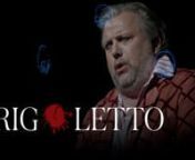 Kärlek, åtrå, dödlig hämnd och odödlig musik. Verdis intensiva drama Rigoletto är ett mästerverk från början till slut.nn”Världsklass” (DN)n”Gå och se detta mästerverk!” (Borås Tidning)n”Utmärkta prestationer” (GP)n”Sparsmakad men raffinerad scenografi” (Borås Tidning)nnnDIRIGENTER Francesco Angelico, Ramón TebarnREGI David BöschnSCENOGRAFI Magda WillinKOSTYMDESIGN Pascale MartinnLJUSDESIGN Joakim BrinknDRAMATURG Rainer Karlitschek