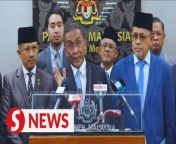 &#60;br/&#62;&#60;br/&#62;The amendment Bill to the Federal Constitution on citizenship laws should be reviewed by the Parliamentary Special Select Committee (PSSC) following objection by the Opposition, says Datuk Seri Takiyuddin Hassan.&#60;br/&#62;&#60;br/&#62;At a press conference in Parliament on Monday (March 25), the Perikatan Nasional chief whip said the opposition disagreed with the government’s decision to drop two proposed amendments to the citizenship law, adding that the matter will be discussed at length during debates in the coming days.&#60;br/&#62;&#60;br/&#62;Read more at https://tinyurl.com/yufju6mt &#60;br/&#62;&#60;br/&#62;WATCH MORE: https://thestartv.com/c/news&#60;br/&#62;SUBSCRIBE: https://cutt.ly/TheStar&#60;br/&#62;LIKE: https://fb.com/TheStarOnline&#60;br/&#62;