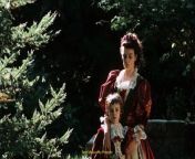 Prompt Midjourney : woman in baroque garb with her child, wild garden, vhs movie still --ar 5:3 --style raw --s 5