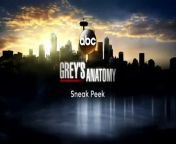 April stays optimistic as Arizona begins testing on her baby; Dr. Herman plans out a crash course in fetal surgery; and Owen and Callie encourage each other to get back into the dating scene. Meanwhile, Meredith, Maggie and Bailey use the 3D printer to gain a better understanding of their patient&#39;s tumor, on Grey&#39;s Anatomy, Thursday, February 5th on ABC.