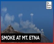 Rare smoke rings rise from Italy&#39;s Mount Etna&#60;br/&#62;&#60;br/&#62;Rare smoke rings rise into the blue sky above Sicily&#39;s Mount Etna. Towering over the island at a height of 3,357 meters, Etna is Europe&#39;s most active volcano and activity has been recorded there for over 3,500 years. &#60;br/&#62;&#60;br/&#62;Video by AFP &#60;br/&#62;&#60;br/&#62;Subscribe to The Manila Times Channel - https://tmt.ph/YTSubscribe &#60;br/&#62;Visit our website at https://www.manilatimes.net &#60;br/&#62; &#60;br/&#62;Follow us: &#60;br/&#62;Facebook - https://tmt.ph/facebook &#60;br/&#62;Instagram - https://tmt.ph/instagram &#60;br/&#62;Twitter - https://tmt.ph/twitter &#60;br/&#62;DailyMotion - https://tmt.ph/dailymotion &#60;br/&#62; &#60;br/&#62;Subscribe to our Digital Edition - https://tmt.ph/digital &#60;br/&#62; &#60;br/&#62;Check out our Podcasts: &#60;br/&#62;Spotify - https://tmt.ph/spotify &#60;br/&#62;Apple Podcasts - https://tmt.ph/applepodcasts &#60;br/&#62;Amazon Music - https://tmt.ph/amazonmusic &#60;br/&#62;Deezer: https://tmt.ph/deezer &#60;br/&#62;Tune In: https://tmt.ph/tunein&#60;br/&#62; &#60;br/&#62;#TheManilaTimes &#60;br/&#62;#worldnews&#60;br/&#62;#mountetna&#60;br/&#62;