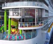 Ultimate Family Townhouse Icon of the Seas from long time no sea
