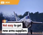 Defence specialist Lam Choong Wah says a small country like Malaysia will have trouble getting replacements for Lockheed Martin and BAE Systems.&#60;br/&#62;&#60;br/&#62;Read More: &#60;br/&#62;https://www.freemalaysiatoday.com/category/nation/2024/05/08/uphill-battle-to-get-new-arms-suppliers-says-expert/&#60;br/&#62;&#60;br/&#62;Free Malaysia Today is an independent, bi-lingual news portal with a focus on Malaysian current affairs.&#60;br/&#62;&#60;br/&#62;Subscribe to our channel - http://bit.ly/2Qo08ry&#60;br/&#62;------------------------------------------------------------------------------------------------------------------------------------------------------&#60;br/&#62;Check us out at https://www.freemalaysiatoday.com&#60;br/&#62;Follow FMT on Facebook: https://bit.ly/49JJoo5&#60;br/&#62;Follow FMT on Dailymotion: https://bit.ly/2WGITHM&#60;br/&#62;Follow FMT on X: https://bit.ly/48zARSW &#60;br/&#62;Follow FMT on Instagram: https://bit.ly/48Cq76h&#60;br/&#62;Follow FMT on TikTok : https://bit.ly/3uKuQFp&#60;br/&#62;Follow FMT Berita on TikTok: https://bit.ly/48vpnQG &#60;br/&#62;Follow FMT Telegram - https://bit.ly/42VyzMX&#60;br/&#62;Follow FMT LinkedIn - https://bit.ly/42YytEb&#60;br/&#62;Follow FMT Lifestyle on Instagram: https://bit.ly/42WrsUj&#60;br/&#62;Follow FMT on WhatsApp: https://bit.ly/49GMbxW &#60;br/&#62;------------------------------------------------------------------------------------------------------------------------------------------------------&#60;br/&#62;Download FMT News App:&#60;br/&#62;Google Play – http://bit.ly/2YSuV46&#60;br/&#62;App Store – https://apple.co/2HNH7gZ&#60;br/&#62;Huawei AppGallery - https://bit.ly/2D2OpNP&#60;br/&#62;&#60;br/&#62;#FMTNews #LockheedMartin #MBDA #BAESystems #LamChoongWah