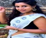 Anagha Stibin Navel from sada hot navel compilation in priyasakhi
