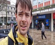 A nationwide glitch has caused Greggs stores across the country to take cash only or outright close due to being unable to process transactions. I visited Sheffield City Centre&#39;s Greggs to see if the issue has spread to the Steel City.