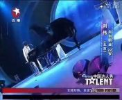 Lost his arms from an accident at age 10, Liu Wei from Beijing never gives up living strong. He managed to do everything with his feet and started to learn to play piano at age 19. His dream is to become a musician. He is now 22 and just won the China&#39;s Got Talent Show on Oct. 10, 2010. In the final, he played piano and sang the song &#92;