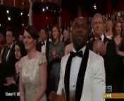 Nicole Kidman has a weird clap. Or, at least, she did at the Oscars.