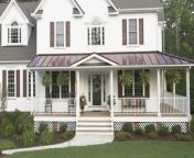 What Is a Veranda? And Is It Different from a Porch? from b group architecture